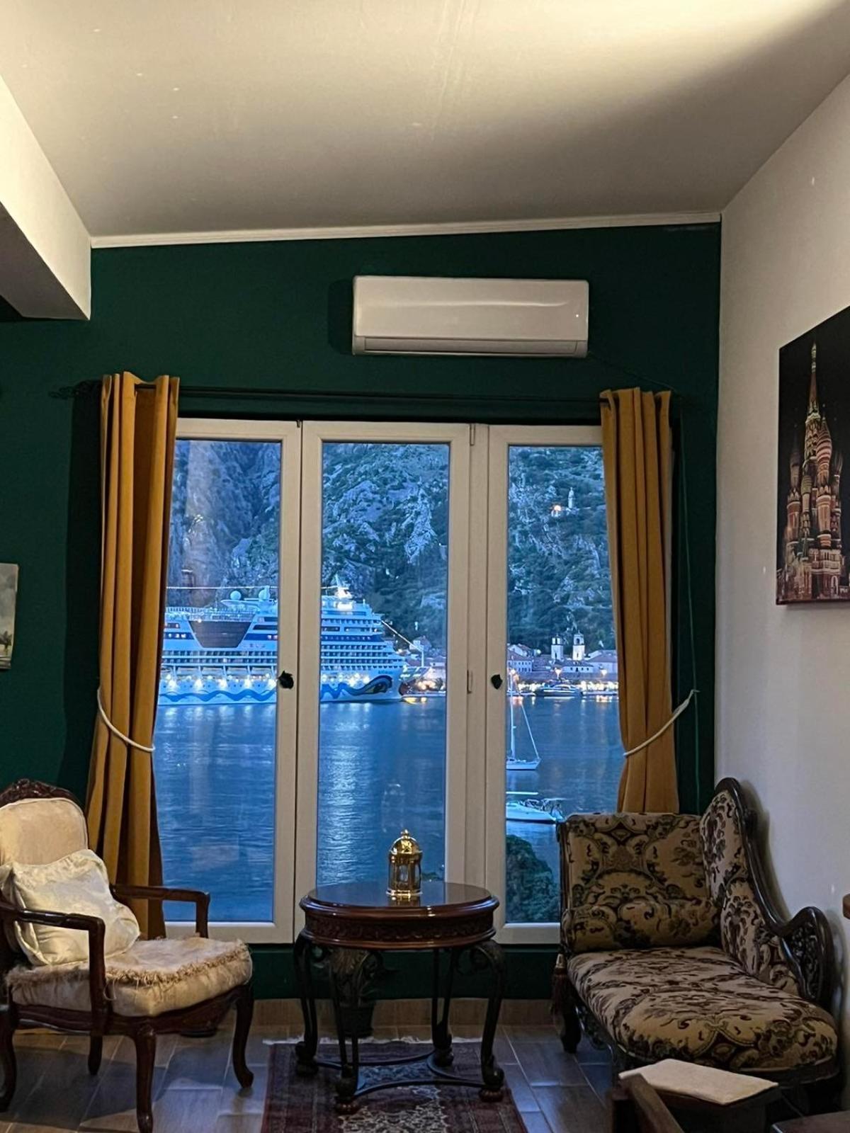 Appartement Asija à Kotor Extérieur photo